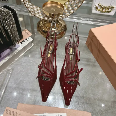 ミュウミュウ サンダル