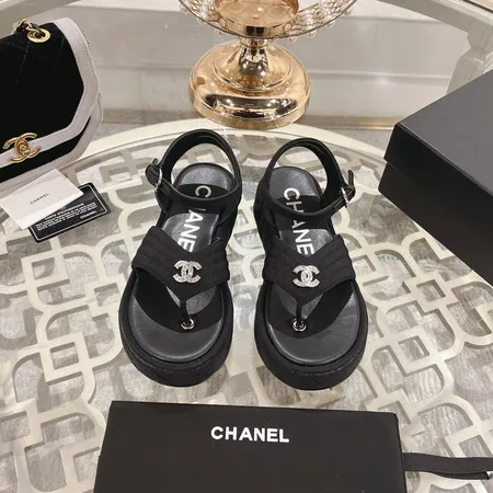 シャネル サンダル