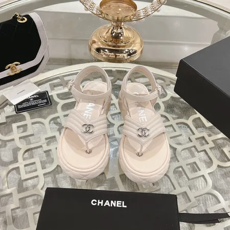 シャネル サンダル