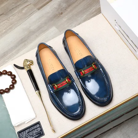 グッチ ビジネスシューズ