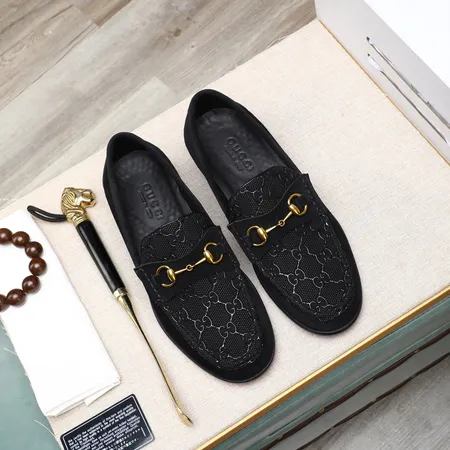 グッチ ビジネスシューズ