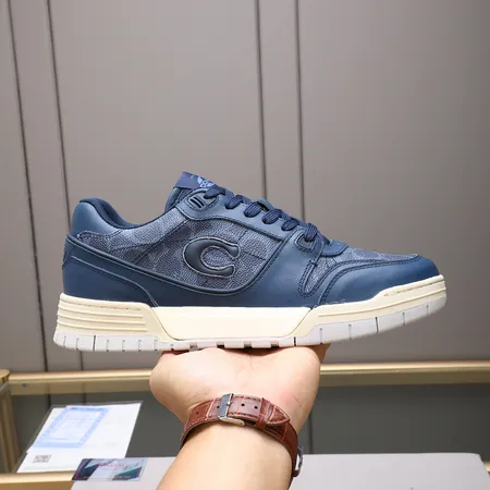 コーチ カジュアルシューズ