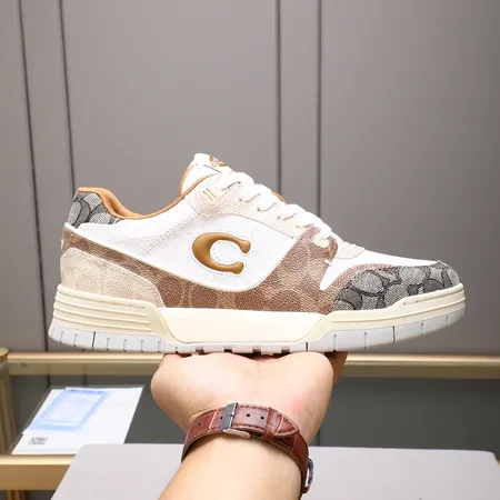 コーチ カジュアルシューズ