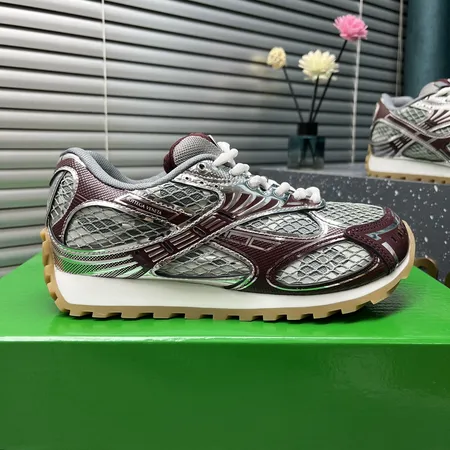 ボッテガ ヴェネタ スニーカー