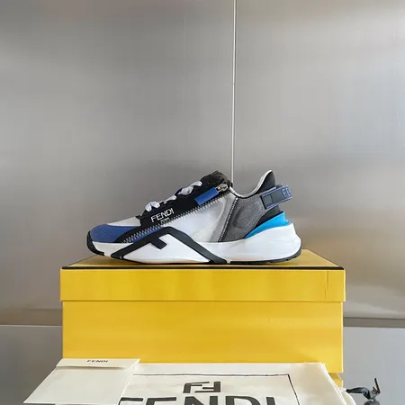 フェンディ スニーカー