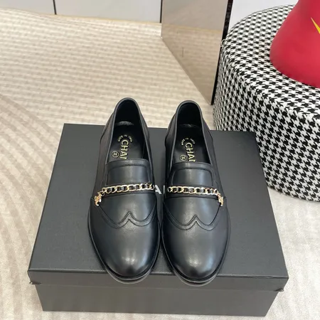 シャネル カジュアルシューズ