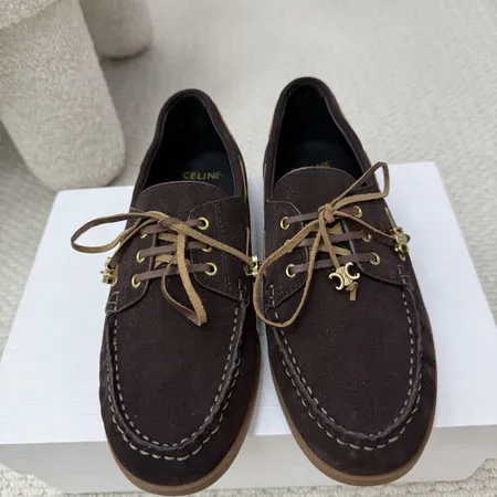 セリーヌ カジュアルシューズ