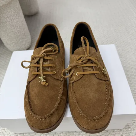 セリーヌ カジュアルシューズ