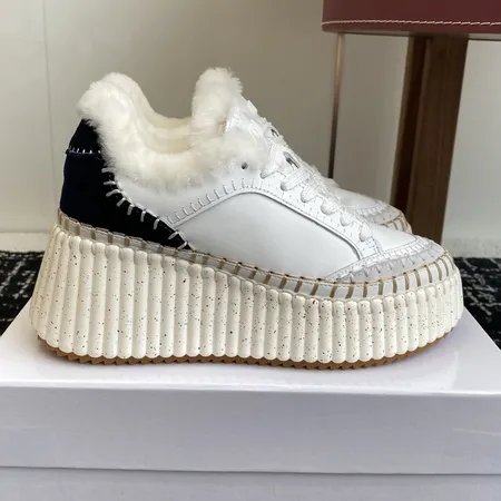 クロエ カジュアルシューズ