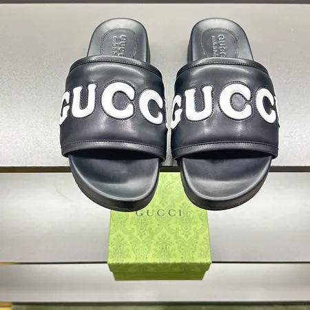 グッチ スリッパ