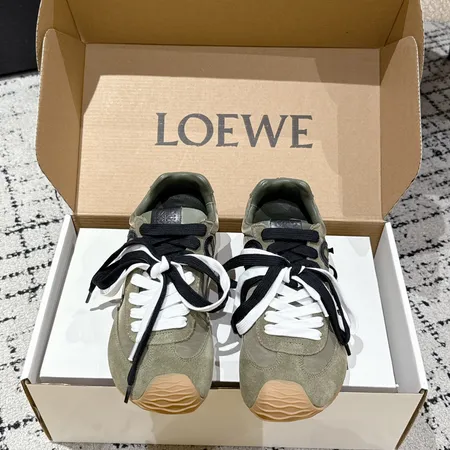 ロエベ カジュアルシューズ