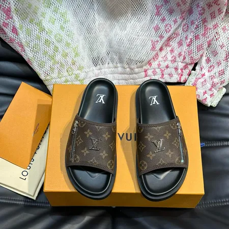 ルイヴィトン スリッパ