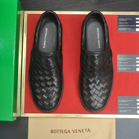 ボッテガ ヴェネタ カジュアルシューズ