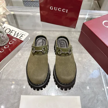 グッチ スリッパ