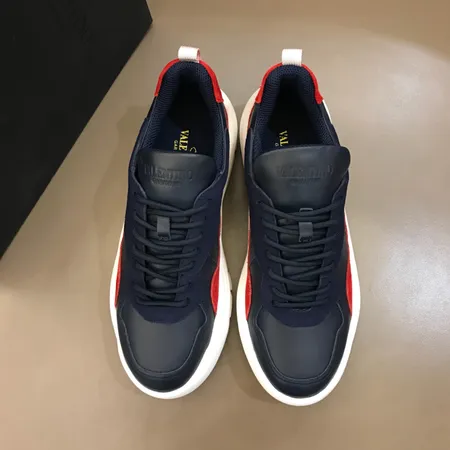 ヴァレンティノ カジュアルシューズ