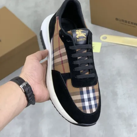 バーバリー ス スニーカー
