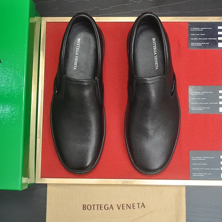 ボッテガ ヴェネタ カジュアルシューズ