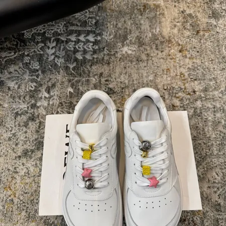 ロエベ カジュアルシューズ