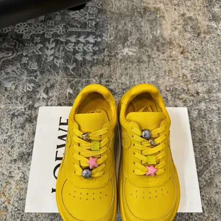 ロエベ カジュアルシューズ