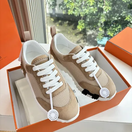 エルメス スニーカー