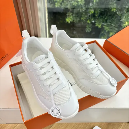 エルメス スニーカー