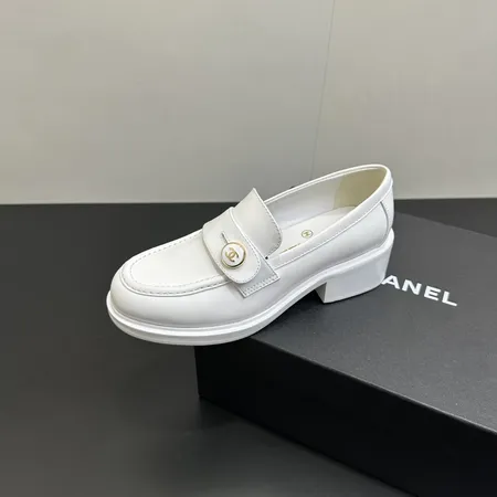 シャネル ビジネスシューズ