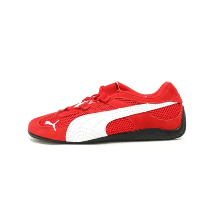 プーマ スニーカー