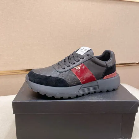 アルマーニ カジュアルシューズ