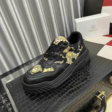 ヴェルサーチ カジュアルシューズ