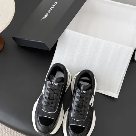 シャネル スニーカー