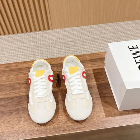 ロエベ カジュアルシューズ