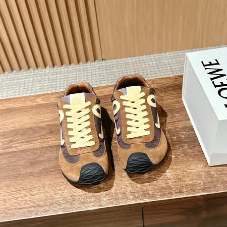 ロエベ カジュアルシューズ