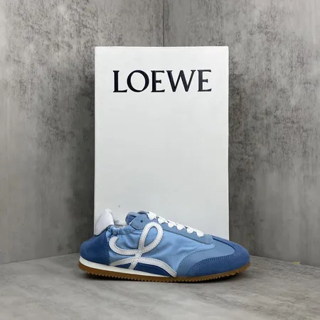 ロエベ カジュアルシューズ