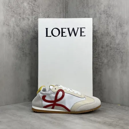 ロエベ カジュアルシューズ