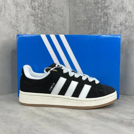 アディダス カジュアルシューズ