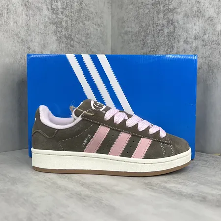 アディダス カジュアルシューズ