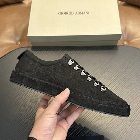 アルマーニ カジュアルシューズ