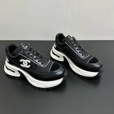 シャネル スニーカー