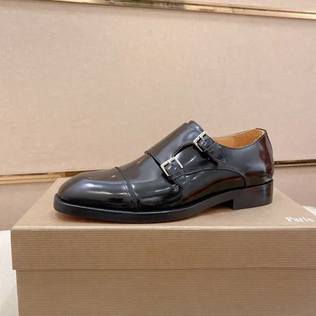 クリスチャン・ルブタン ビジネスシューズ