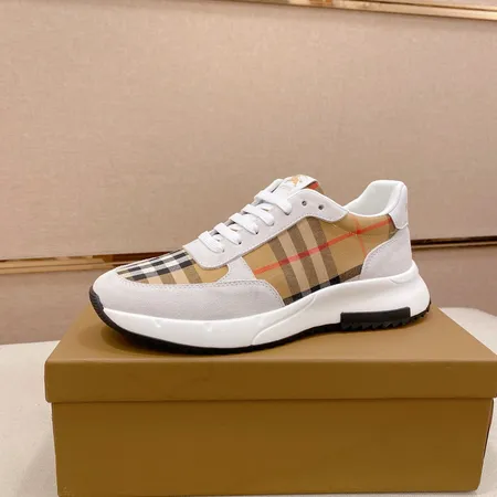 バーバリー ス スニーカー