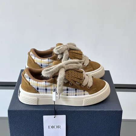 ディオール カジュアルシューズ