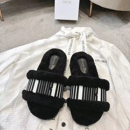 ディオール スリッパ
