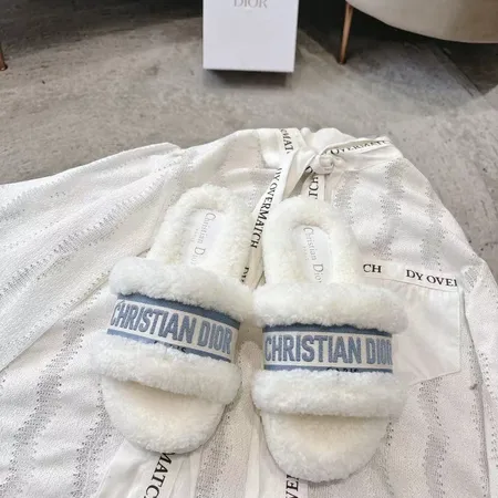 ディオール スリッパ