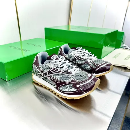 ボッテガ ヴェネタ スニーカー