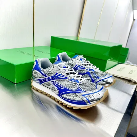 ボッテガ ヴェネタ スニーカー