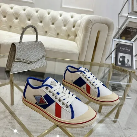 ボッテガ ヴェネタ スニーカー