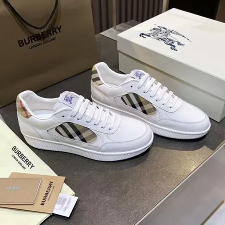 バーバリー ス カジュアルシューズ