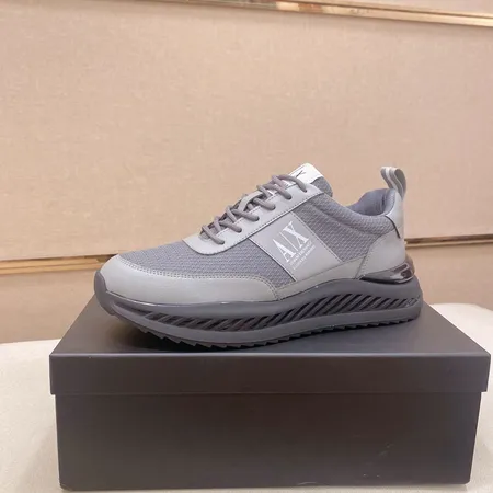 アルマーニ スニーカー