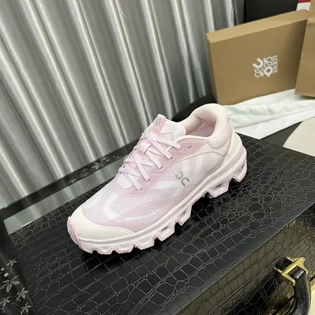 ロエベ スニーカー