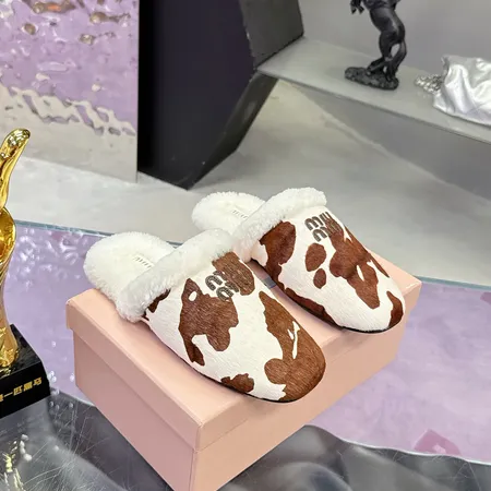 ミュウミュウ スリッパ